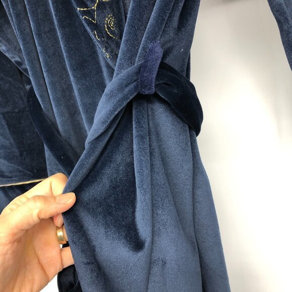 Vanity  Fair Navy Velvet Robe size 8 - Picture 8 of 16